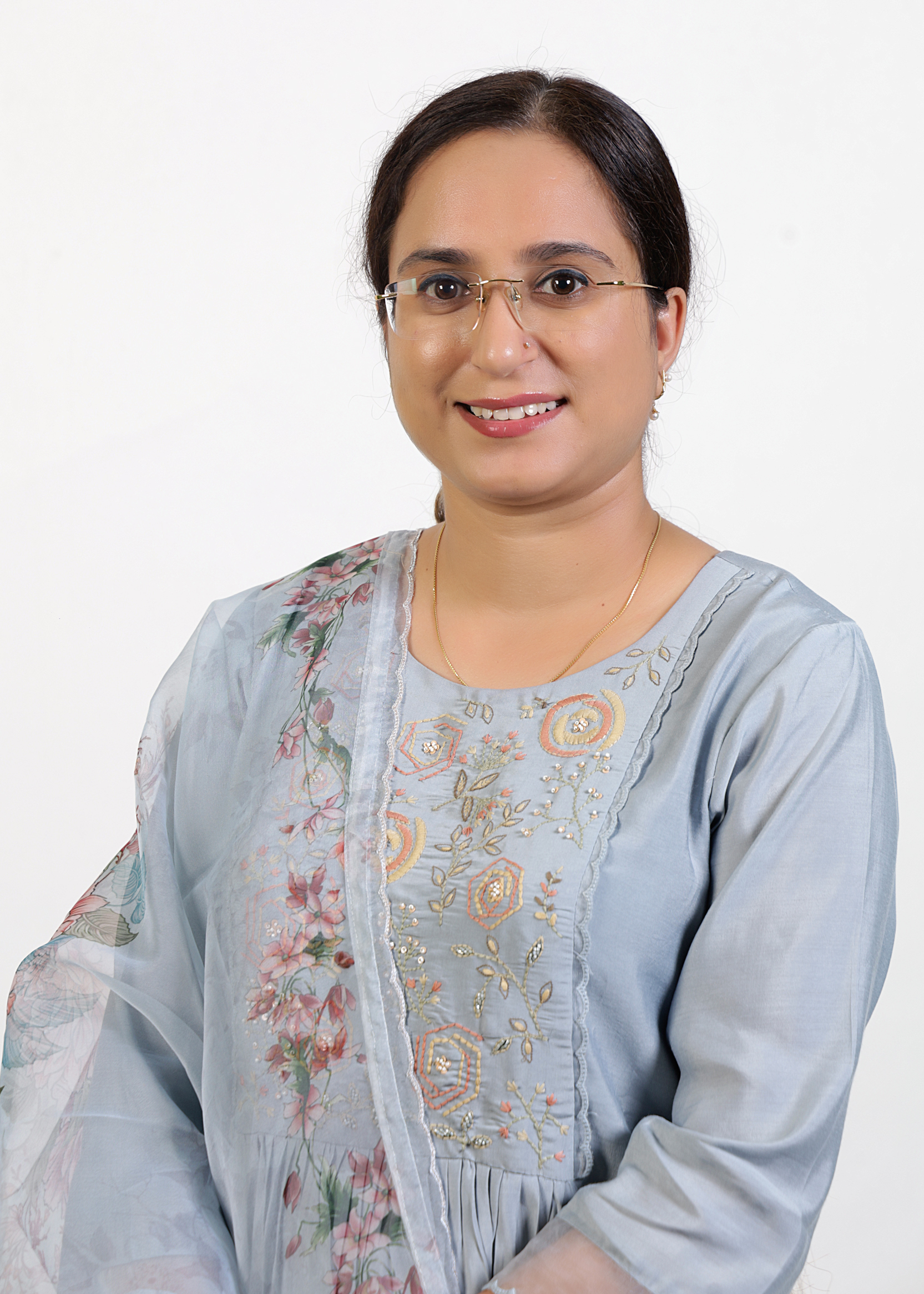 Dr. Sukhandeep Kaur